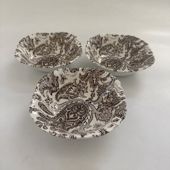 Vintage Johnson Brothers Paisley Cereal Bowsl Set of 3 Ironstone Made in England - Picture 1 of 11